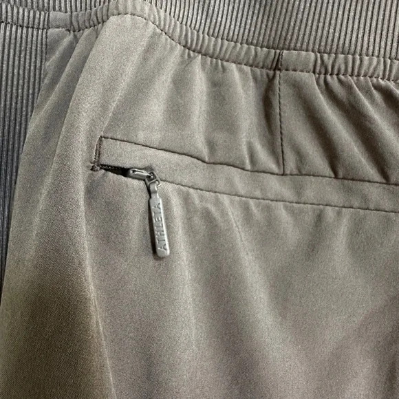 Athleta Brooklyn Ankle Pants in Taupe Size 12